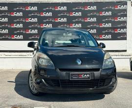 Renault Scenic Scénic X-Mod 1.5 dCi 110CV Confort