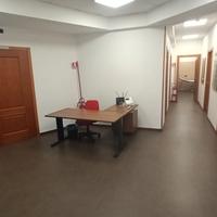 Stanza in elegante studio medico zona Parioli