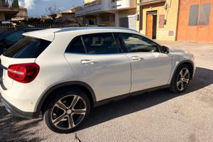 MERCEDES GLA 220CDI AUTOMATIC 4MATIC PREMIUM 177CV
