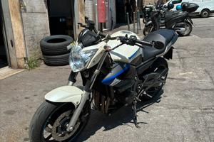 Yamaha XJ6 2010