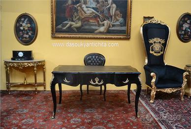 Scrivania stile Luigi XV ebanizzata cm.155