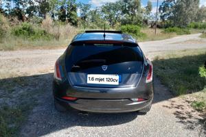 Lancia Delta 1.6 MJT full full op