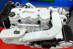4 cilindri FPT N40-250 HP DETARABILE