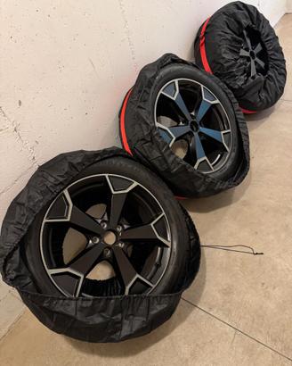 Cerchi in lega originali Audi da 19” - 5 razze