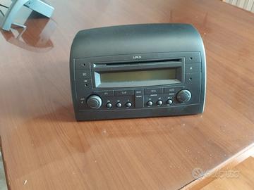 autoradio lancia Ypsilon con codice 