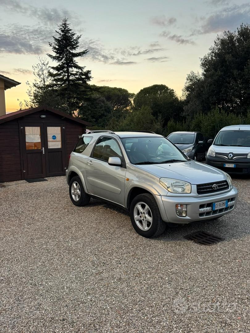 Toyota Rav4 2003 photo 2