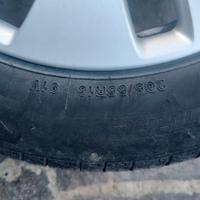 gomme complete usate cerchi in lega Audi r16