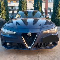 Fari anteriori  alfa romeo giulia