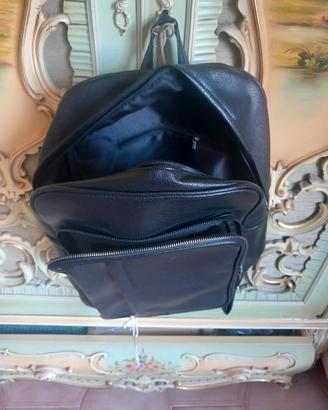Zaino unisex ecopelle nero sport viaggio lavoro