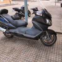 Suzuki Burgman 650