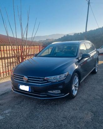 Volkswagen Passat 8° serie  2.0 DSG 150cv 06/2020