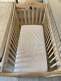 Lettino letto Pali + materasso + coprimaterasso