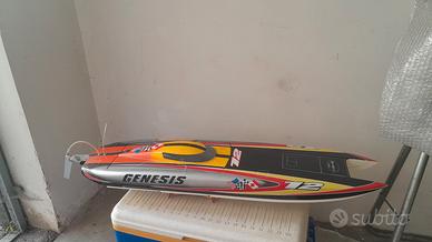 scafo catamarano Rc