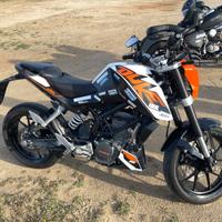 KTM 125 Duke - 2015