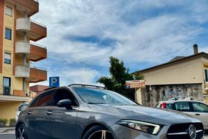 Mercedes A180d Night Edition - Full Optional