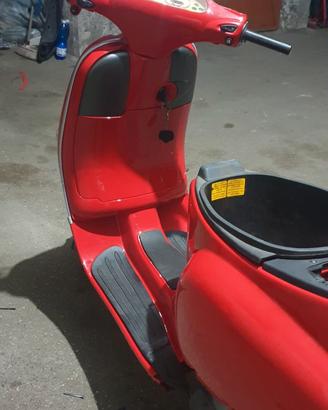 Vespa Piaggio ET4 125 pre leader 1998 