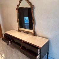 Camera da letto Vintage in Legno e Marmo