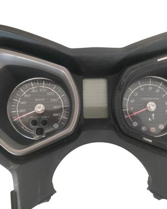 Contakm Yamaha Xmax 400 del 2014