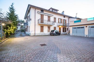 3 LOCALI A OGGIONO