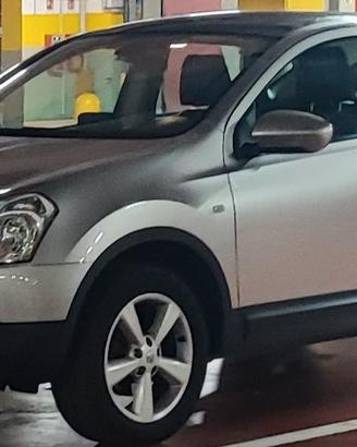 NISSAN Qashqai 2.0 16V 4WD Tekna
