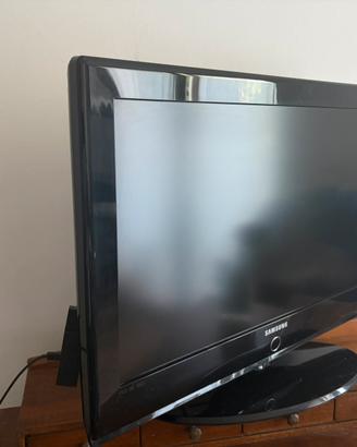 Televisore Samsung 32”