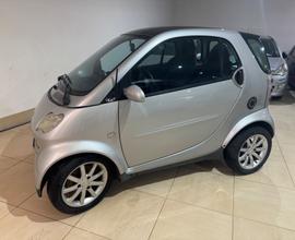 Smart ForTwo 700 coupé passion (45 kW)
