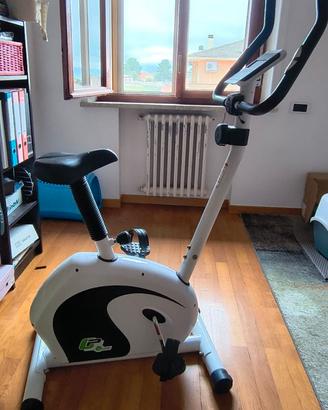 Cyclette per allenamento
