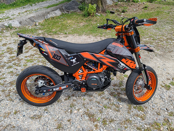 Ktm 690 smc-r