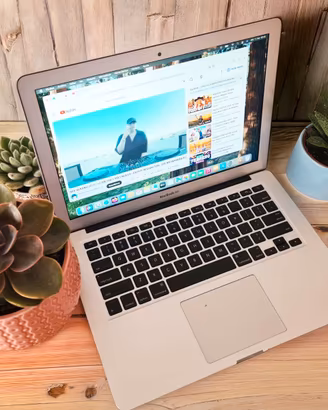 MacBook Air 13" (2017) – SSD 256GB-APPLE PORTATILE