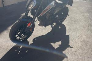 KTM 790 Duke - 2023