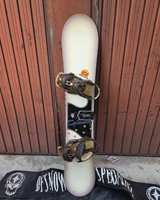 tavola Snowboard Burton 154 e attacchi Burton 