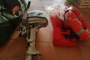 Motore e accessori per gommone