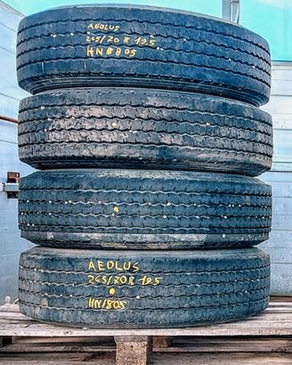 Gomme usate per rimorchio misura 265/70 R 19,5