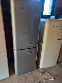 frigorifero Smeg grigio 