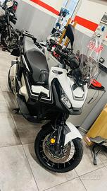 Honda X-ADV 750 DT ABS 12 MESI GARANZIA GOMMATO NU