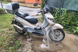 Beverly 250