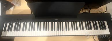 Pianoforte digitale Yamaha p-145 B