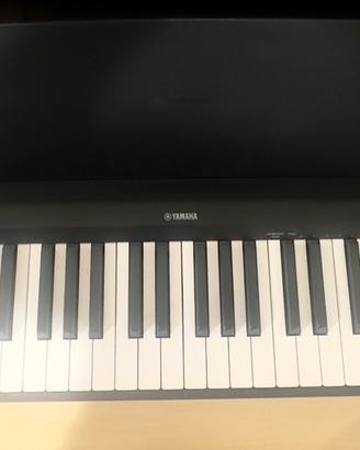 Pianoforte digitale Yamaha p-145 B