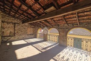 PALAZZO A BADALUCCO