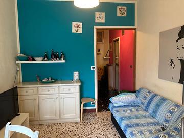 Bilocale arredato - Via Tunisi 137 (TO)