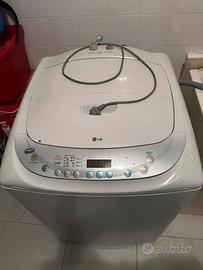 Lavatrice grande LG Fuzzy Logic 10kg
