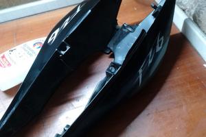 CARENE LATERALI FZ6 FAZER 2005