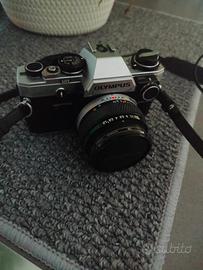 Macchina fotografica Olympus OM-10