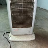 Termosifone elettrico per riscaldare a infrarossi