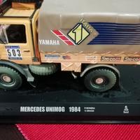 modellino Mercedes Unimog