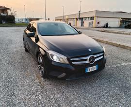 Classe A 180 cdi Sport Pack Night Full Optional