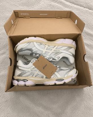 ASICS GEL Cumulus 16 Silver-White - EU 42 NEW