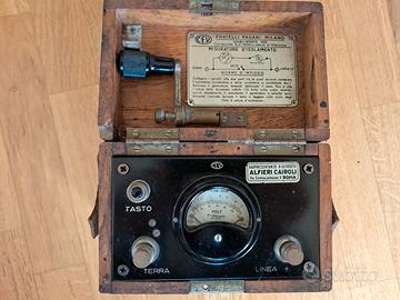 Strumento elettrico prova isolamento vintage