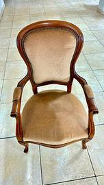 Poltrona in legno