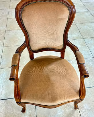 Poltrona in legno